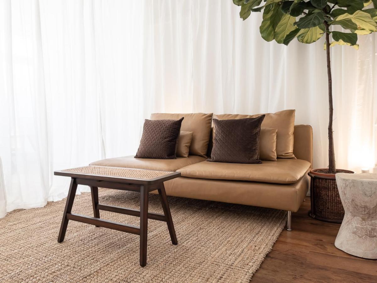 伦敦The Chamberlin, Powell & Bon, By The Design Traveller公寓 外观 照片